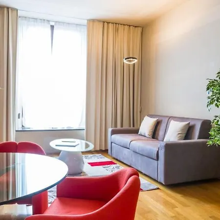 Milan Duomo Suites Exterior photo